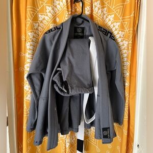 SOLD 🛑 Jiujitsu suit